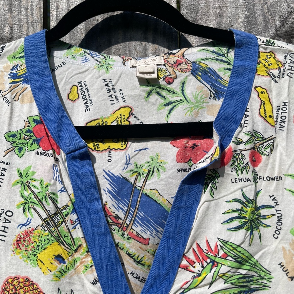 J. Crew White Hawaiian Print Tunic with Blue Trim - Picture 4 of 9
